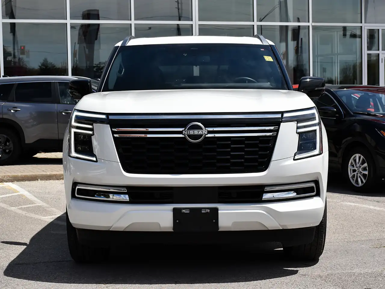 Nissan Armada снимка Nissan Armada