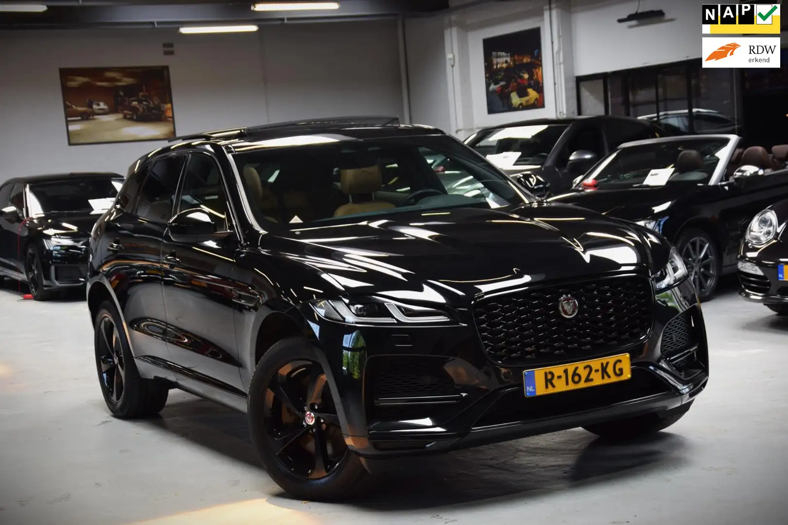 Jaguar F-Pace 2.0 P400e PHEV R-Dynamic S|Navi|Leder|Panoramadak| Noir - 1