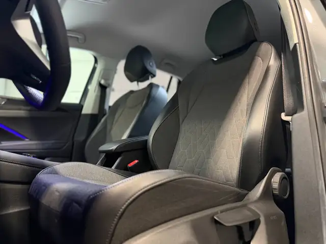 Volkswagen Tiguan view 19