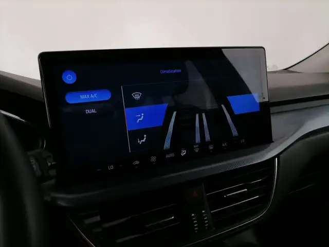 Ford Focus view 15