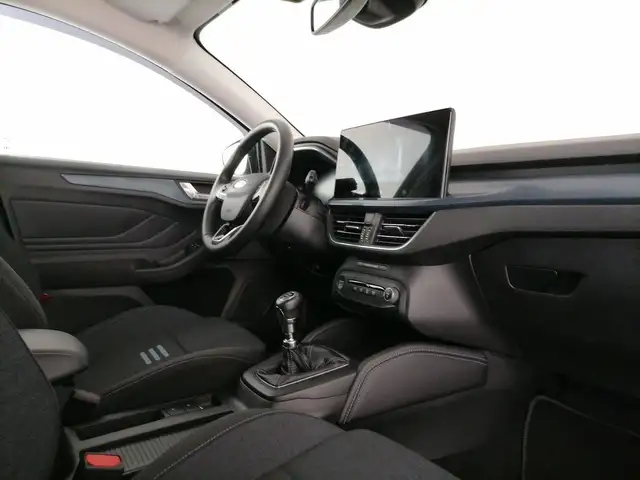 Ford Focus view 7