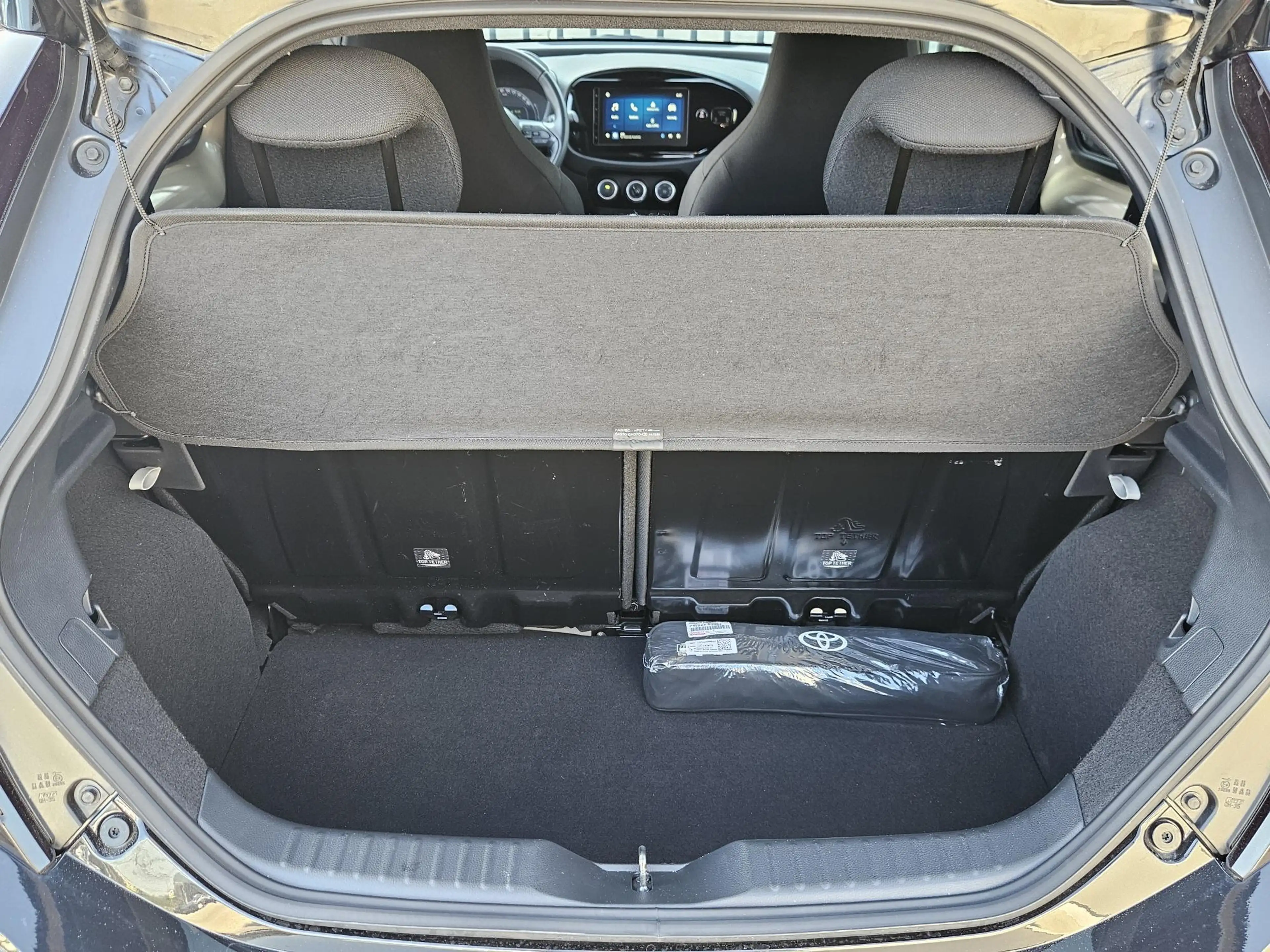 Toyota Aygo X 1.0 VVT-i MT Pulse Two Tone Fabrieksgarantie — photo 27