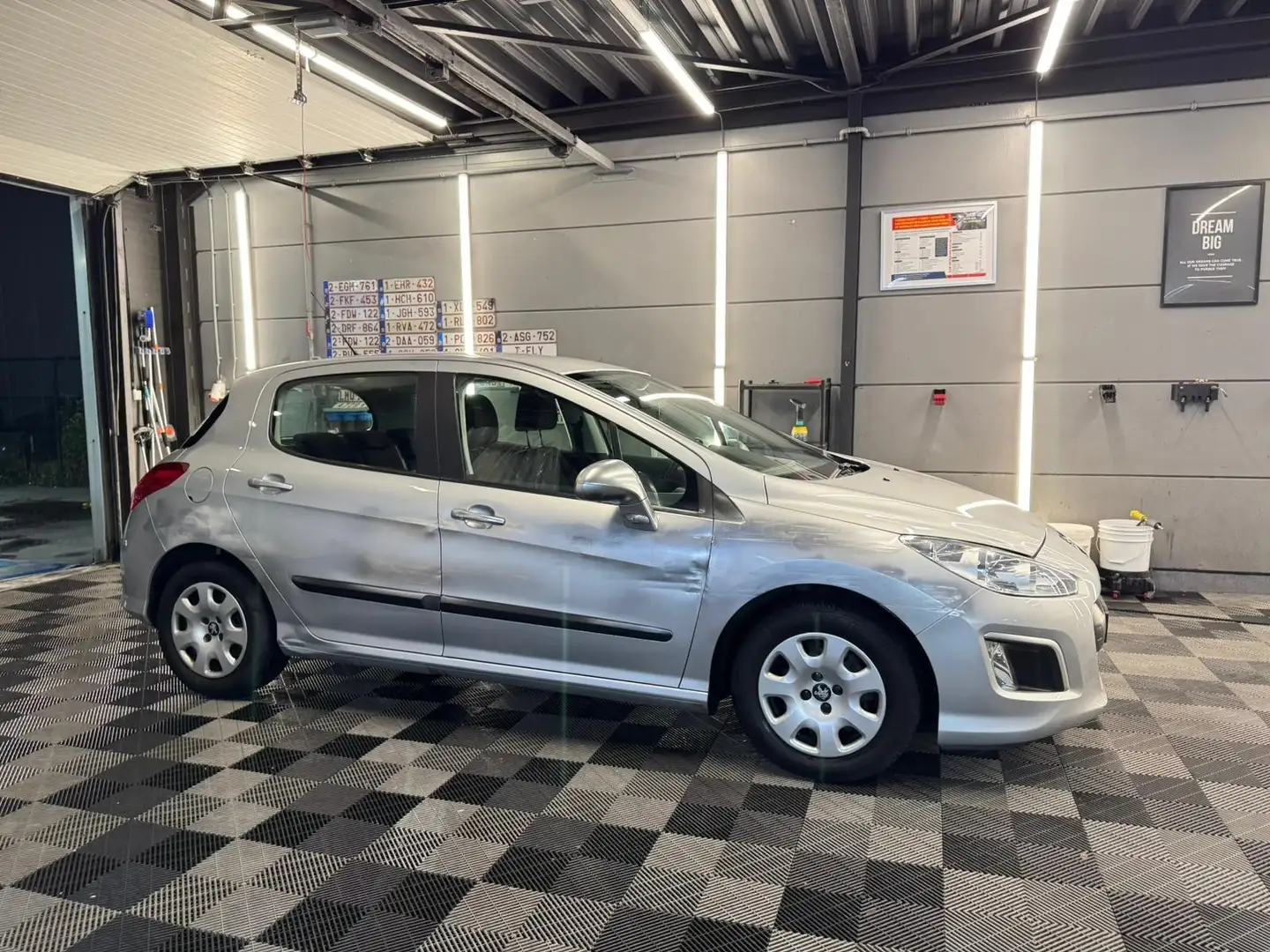 Peugeot 308 1.4i benzine bj. 2012 91000km Euro 5 Gri - 2