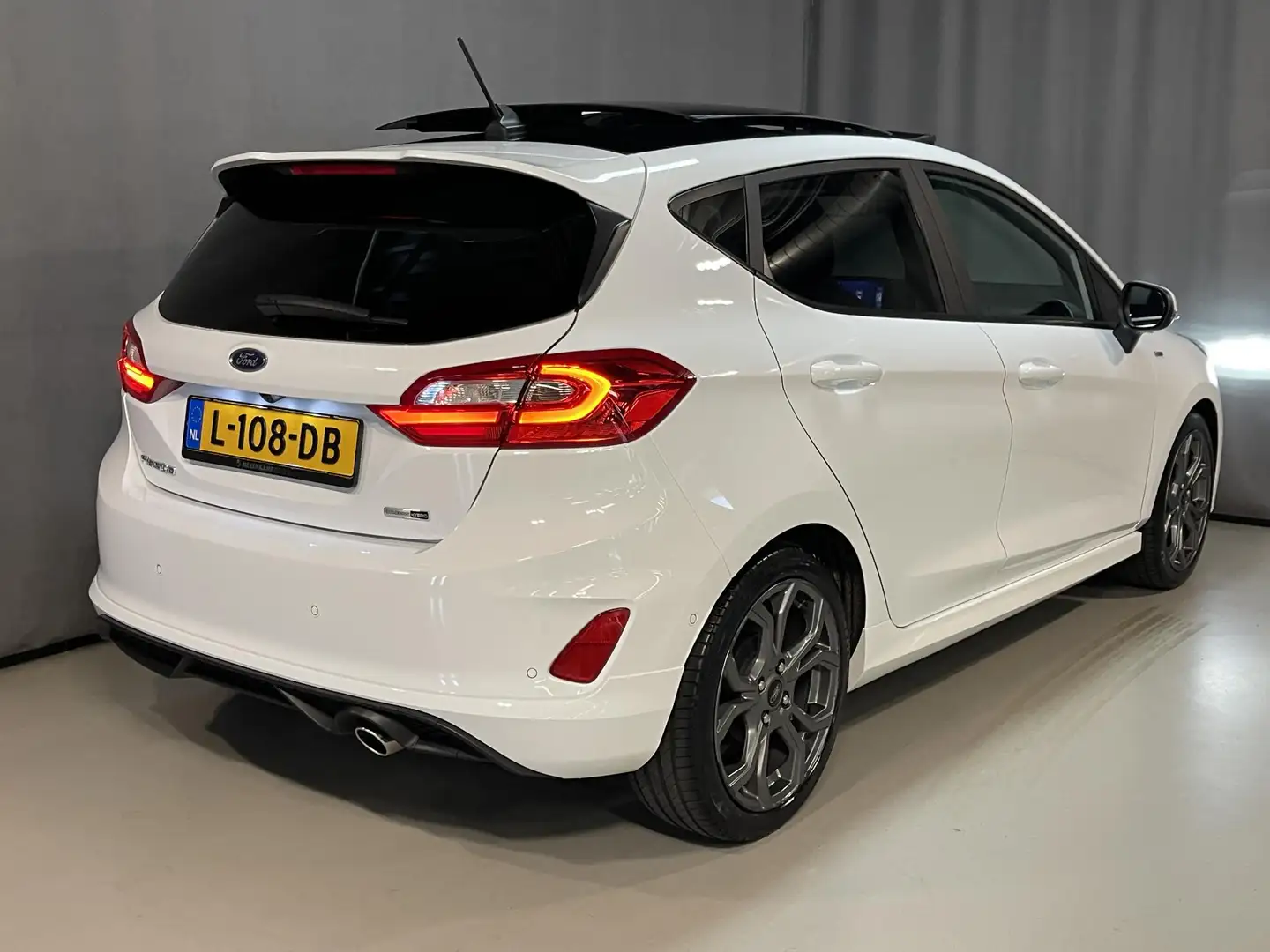 Ford Fiesta 1.0 EcoBoost Hybrid ST-Line X 18''/Panoramadak/Ada Blanc - 2