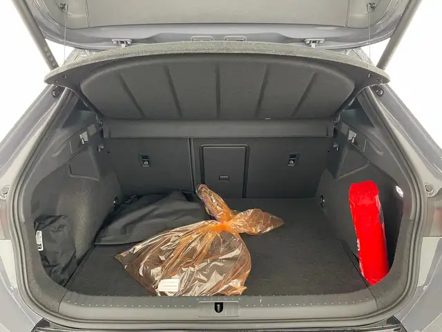 Cupra Formentor view 7