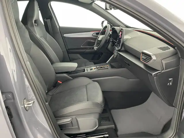Cupra Formentor view 10
