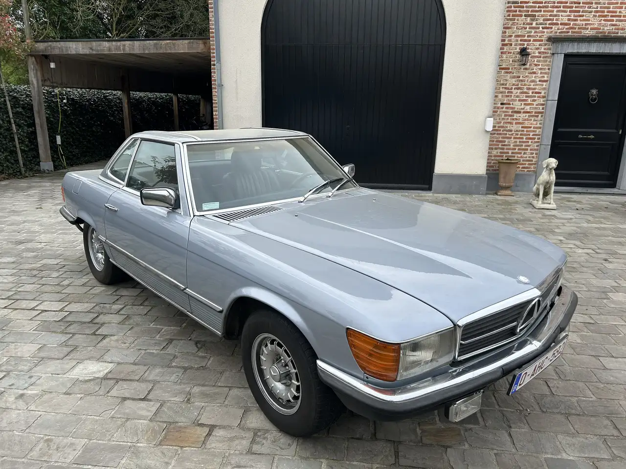 Mercedes-Benz SL 380 Cabrio In Propere Staat Met Volledige Boeken Erbij, foto 7