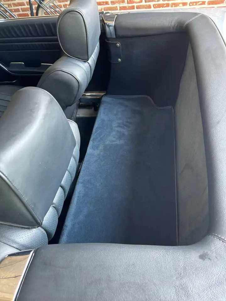 Mercedes-Benz SL 380 Cabrio In Propere Staat Met Volledige Boeken Erbij, foto 1