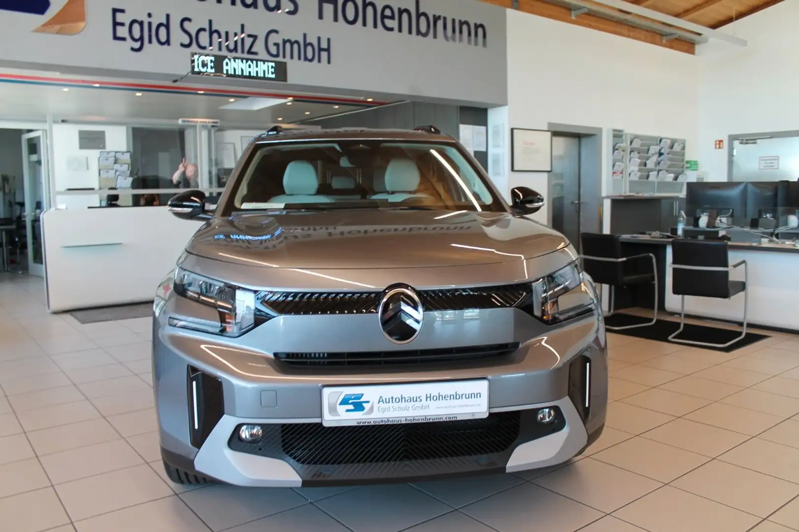 Citroen C3 Aircross Turbo 100 PLUS Grau - 2