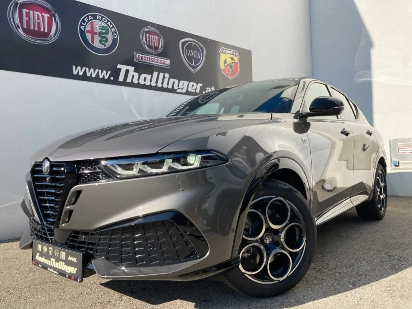 Alfa Romeo Tonale IBRIDA 1.5 175PS FWD Braun - 1