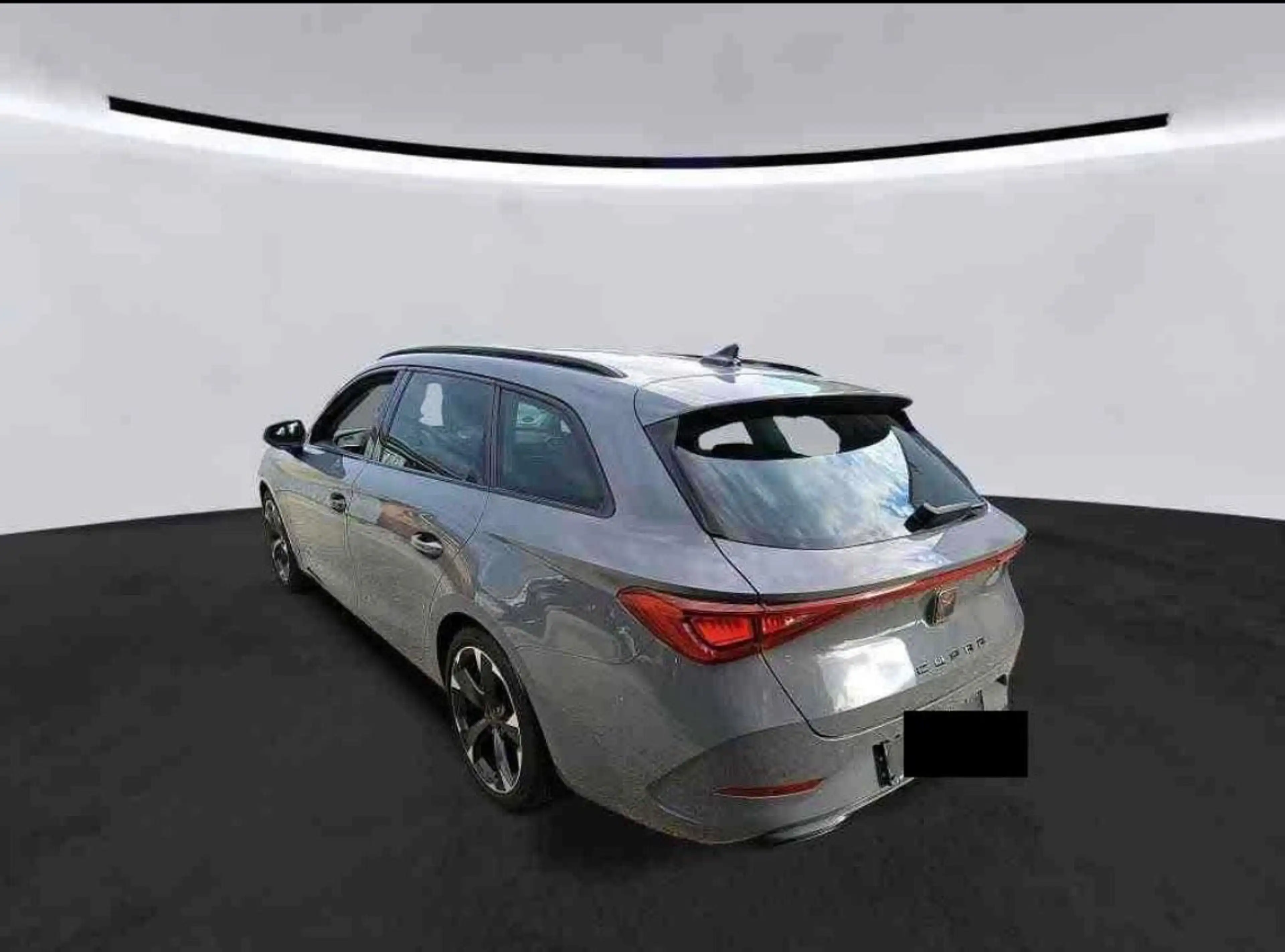 CUPRA Leon Sportstourer 1.5 eTSI DSG LED | NAVI | ACC — photo 3