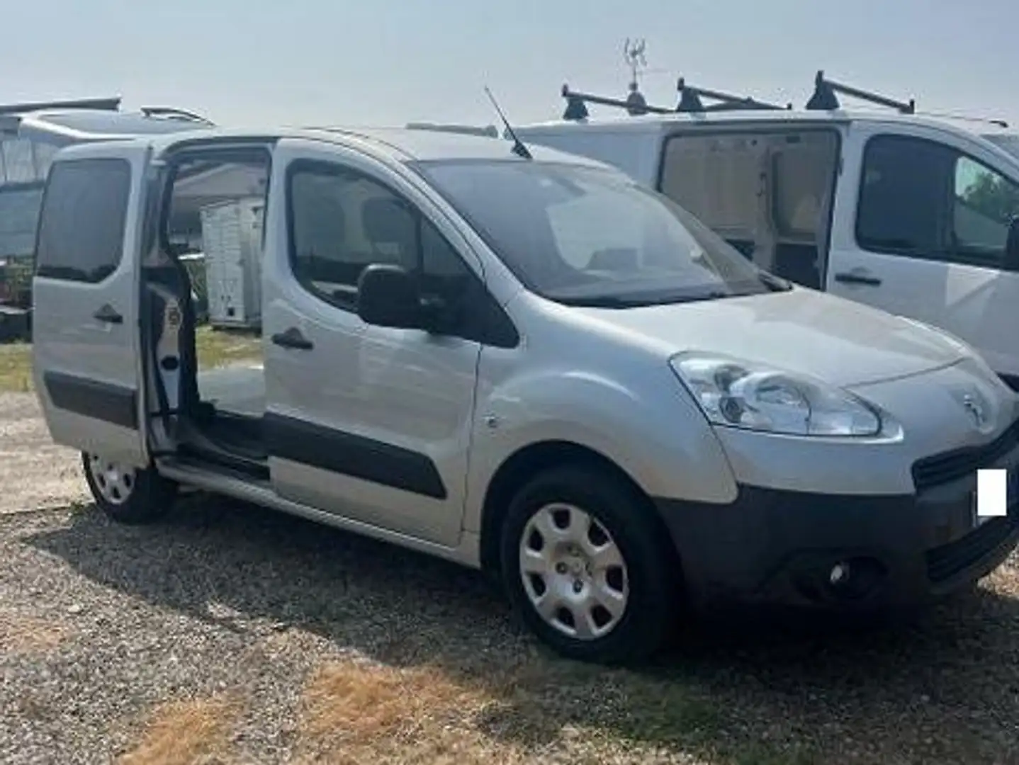 Peugeot Partner Argent - 1