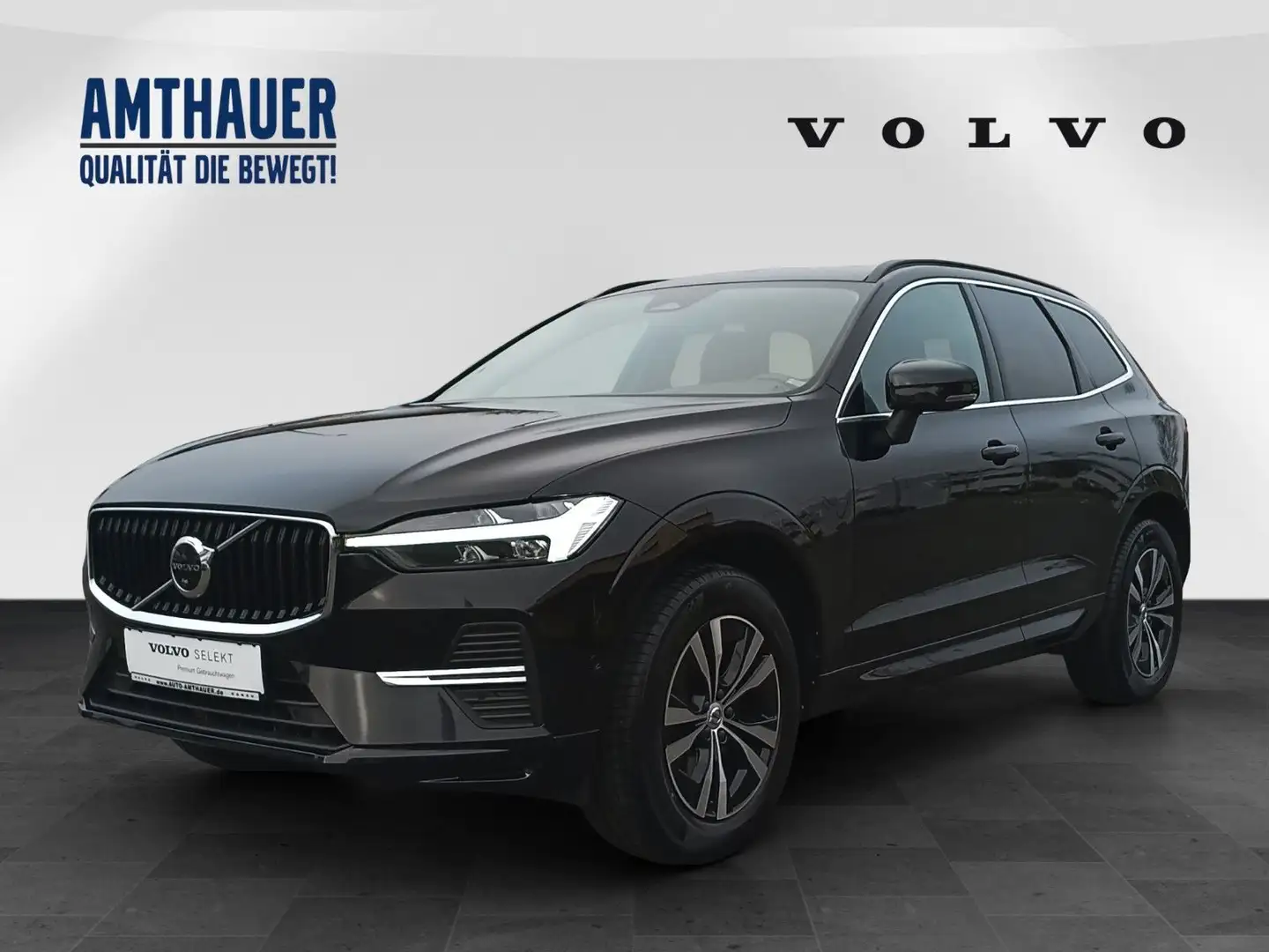 Volvo XC60 B4 Momentum Pro  Pano/360°/AHK/H&K Schwarz - 1