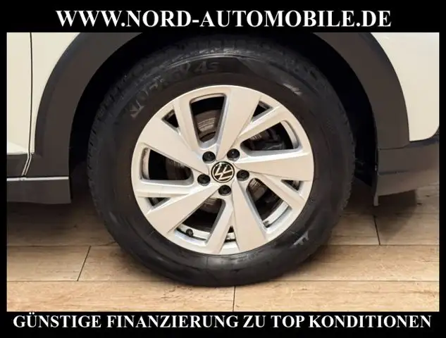 Volkswagen Taigo view 14