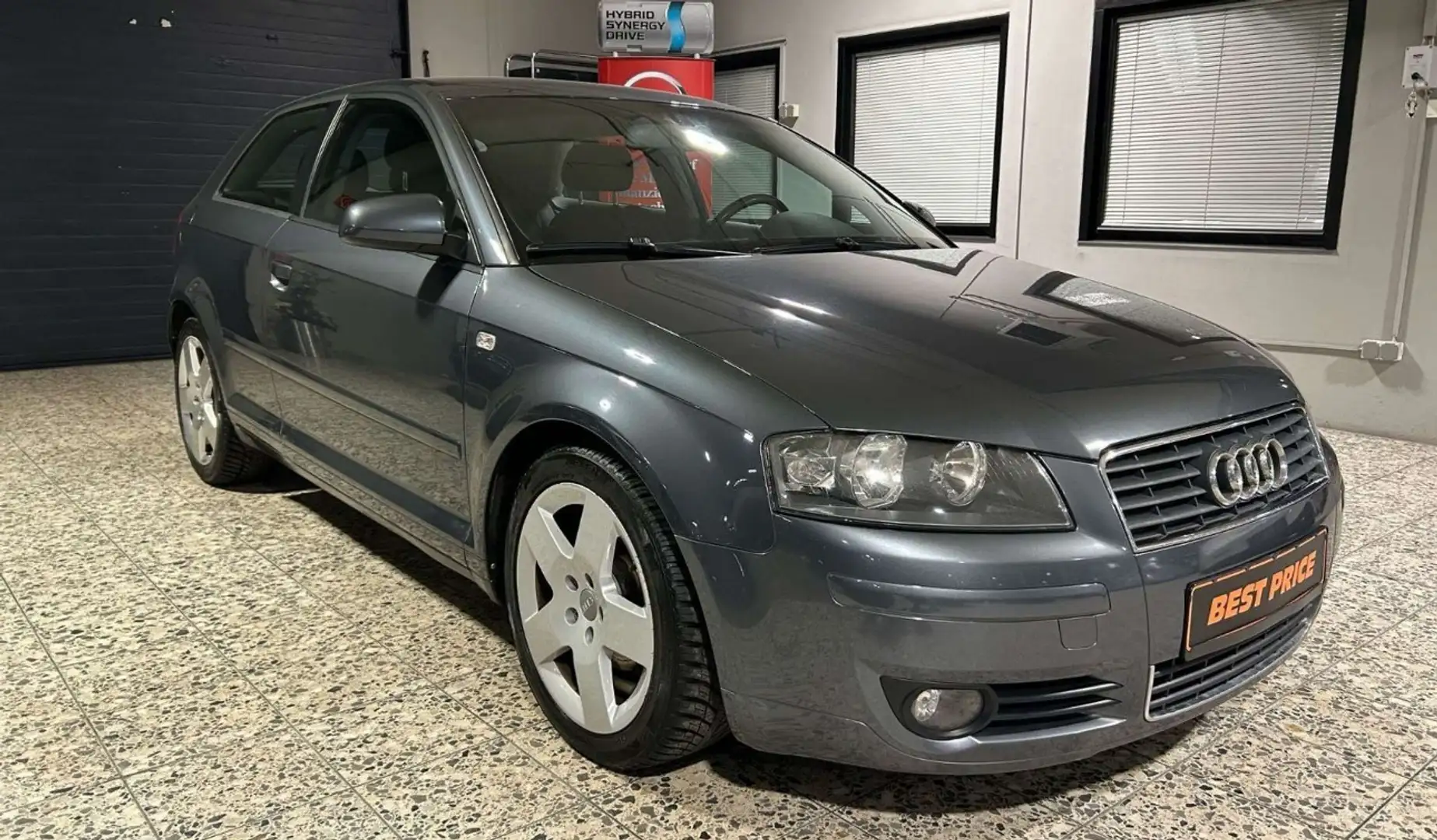 Audi A3 Quattro 2,0 TDI Gris - 1