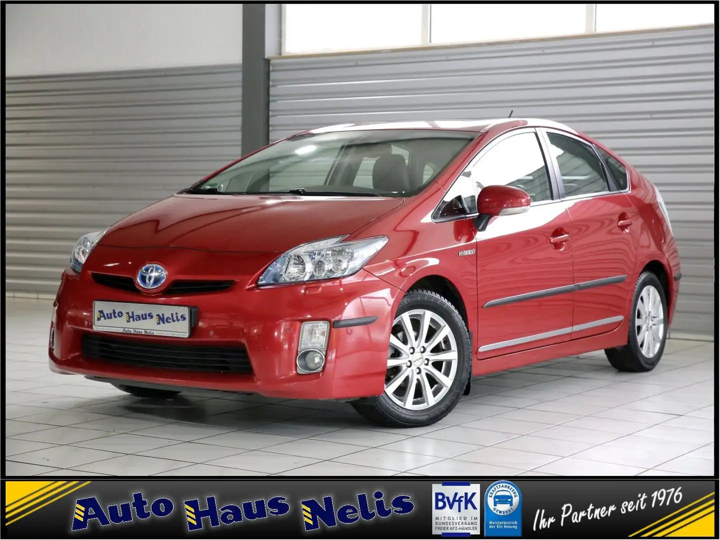 Toyota Prius 1.8 VVT-i Executive NaviTouch PDC HeadUp Rot - 1
