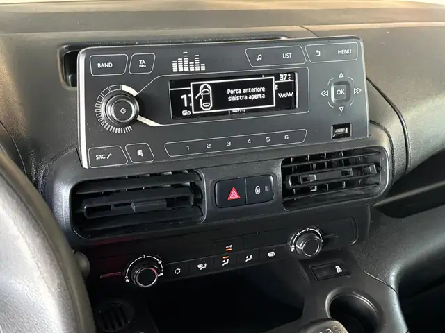 Citroen Berlingo view 14