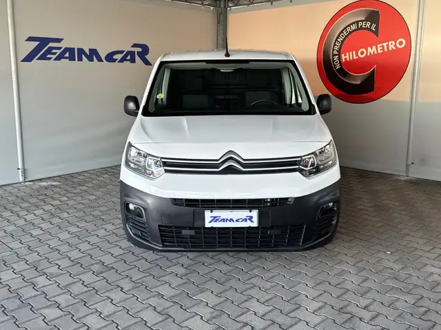Citroen Berlingo view 2