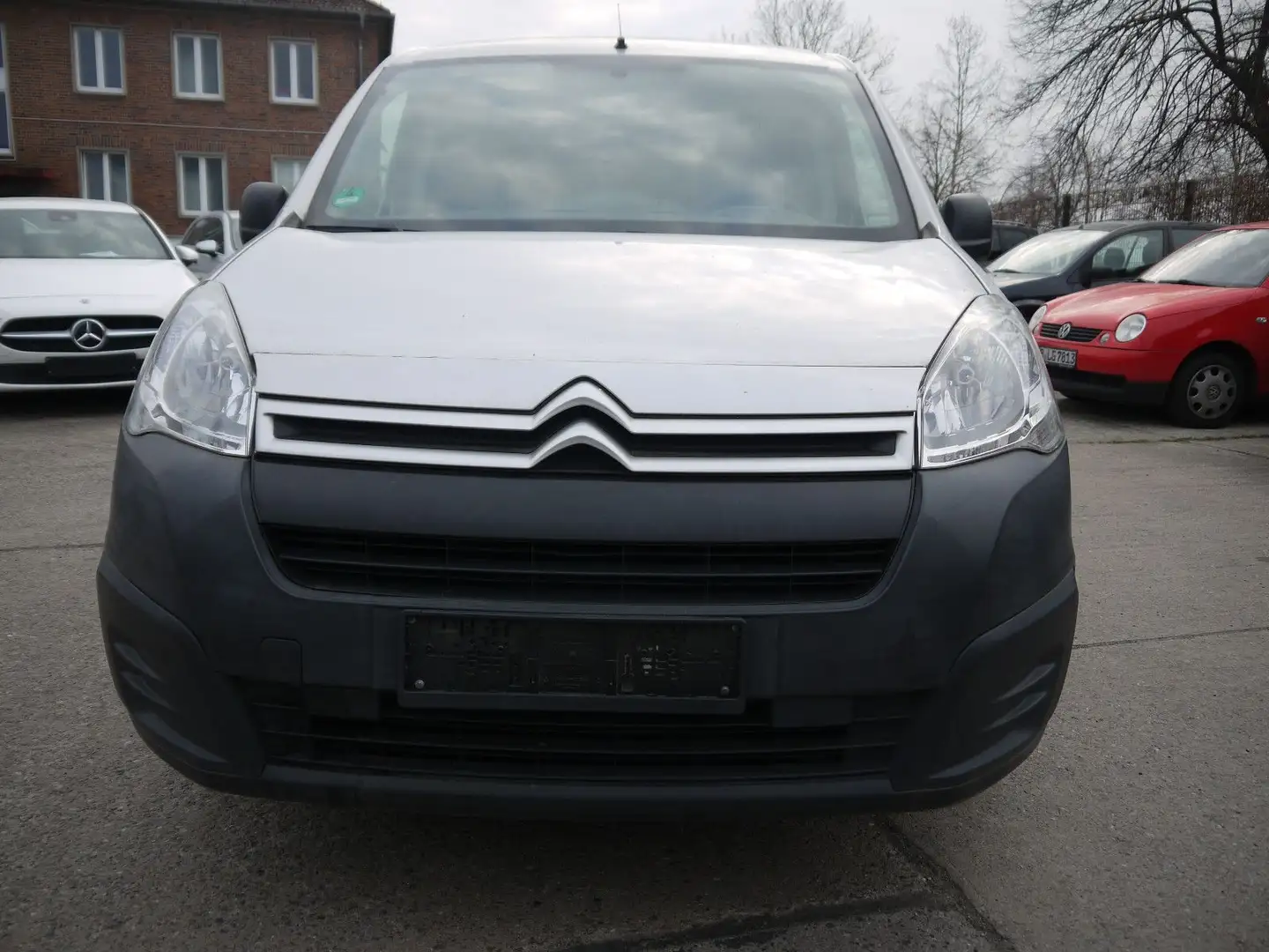 Citroen Berlingo Kasten Business L1/Klima/Tempomat/AHK Grau - 2