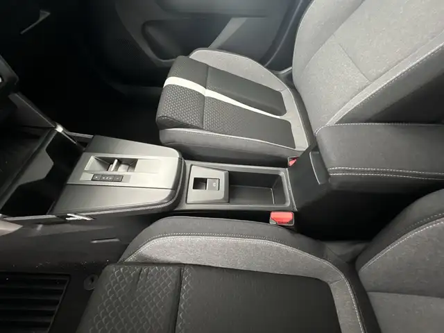 Opel Frontera view 14