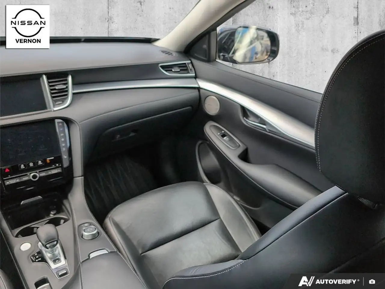 Infiniti QX50 снимка Infiniti QX50