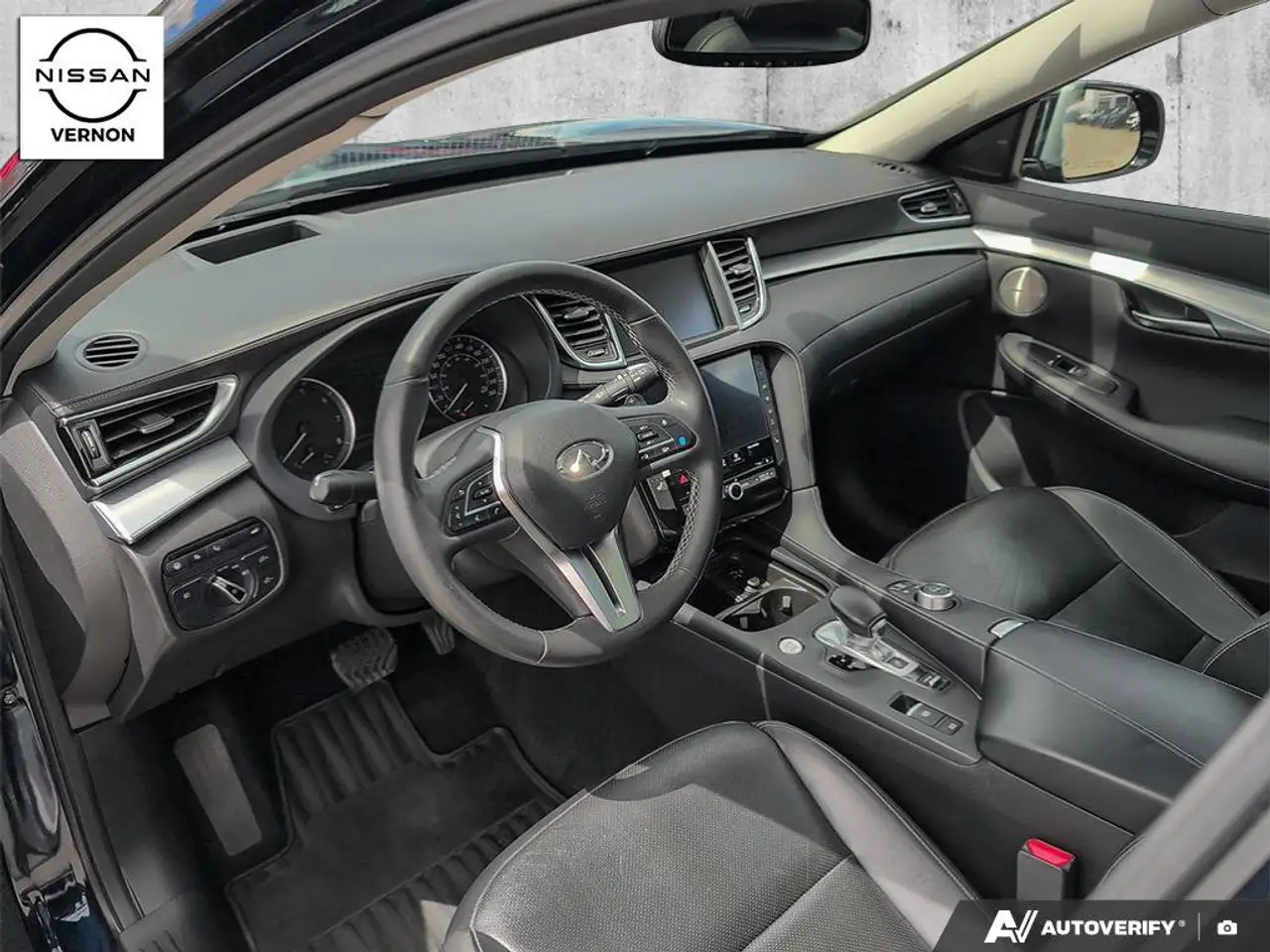 Infiniti QX50 снимка Infiniti QX50