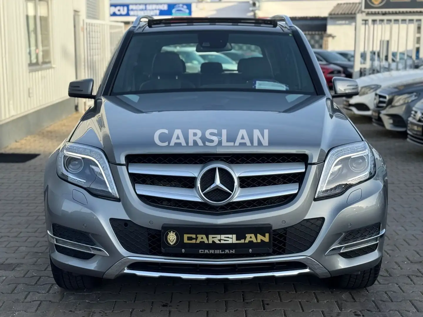 Mercedes-Benz GLK 250 4MATIC 2.HAND+NAVI+LED+ALCNTR+PANO+AHK Plateado - 2