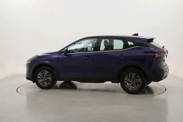Nissan Qashqai view 2