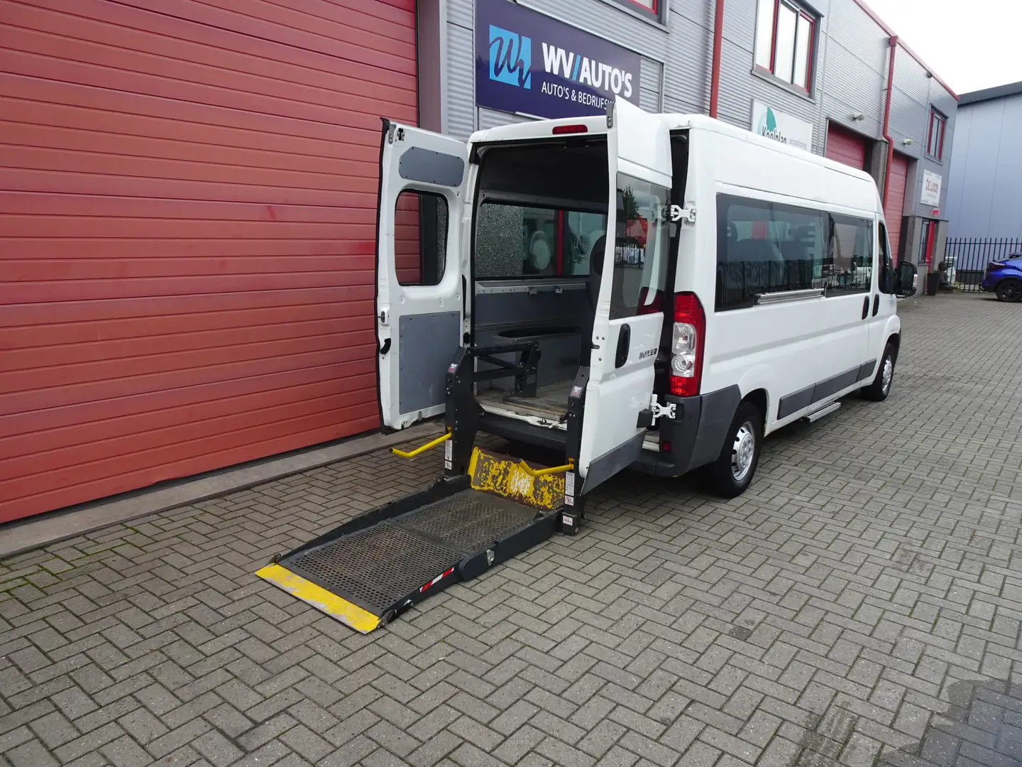 Peugeot Boxer PEUGEOT peugeot boxer rolstoelbus 9 pers met lift Blanc - 2