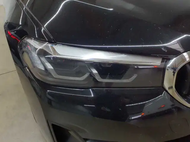 BMW 5 Series view 15