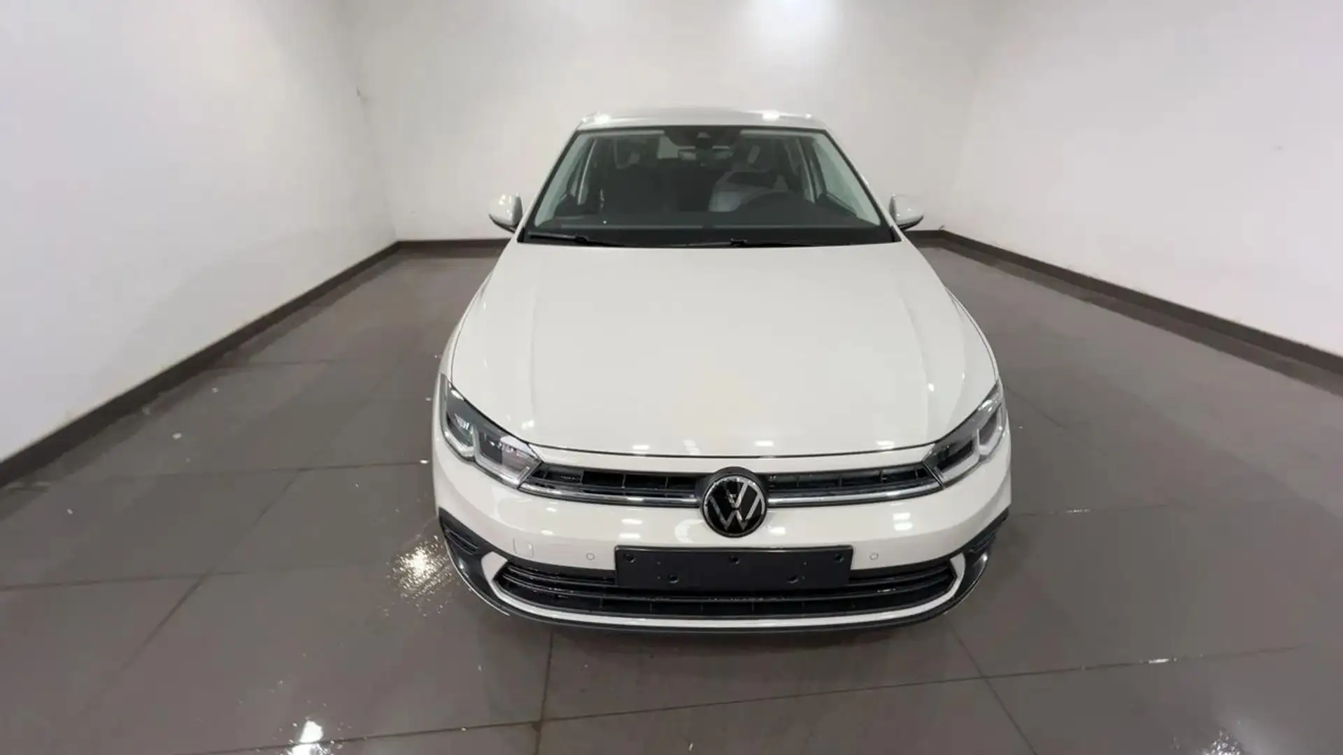 Volkswagen Polo 1.0 Edition Plus Bianco - 2