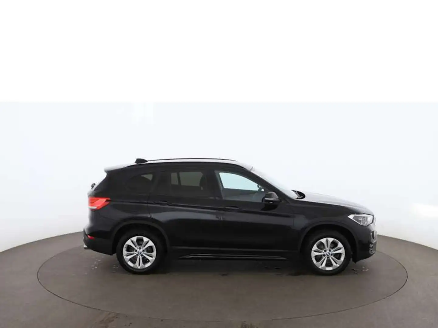 BMW X1 sDrive18d Sport Aut LED HEAD-UP NAVI LEDER Nero - 2