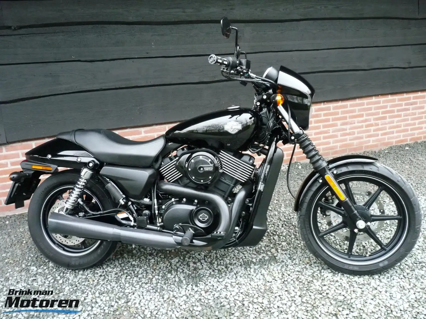Harley-Davidson Street 750 XG Siyah - 1
