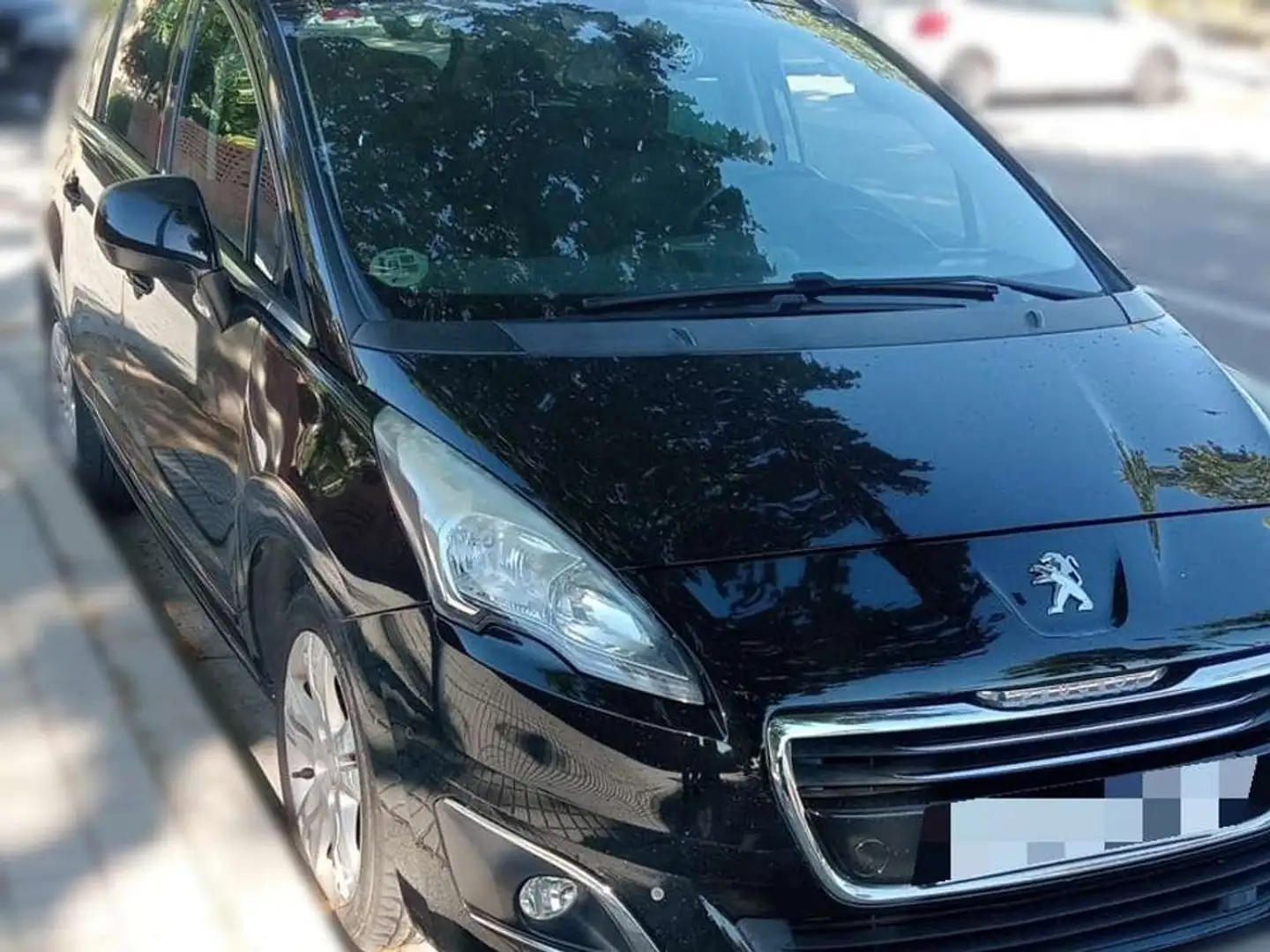 Peugeot 5008 2.0 BlueHDi Allure 7 pl. 150 Negro - 2