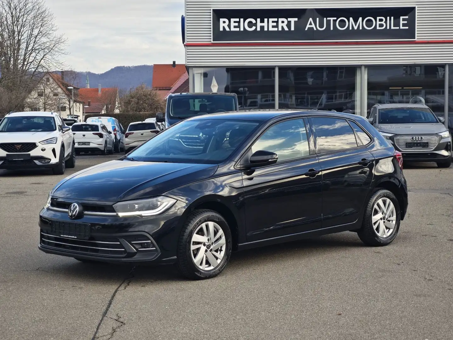 Volkswagen Polo Style DSG #MATRIX #IQ-DRIVE #APP #VIURTUAL Schwarz - 1