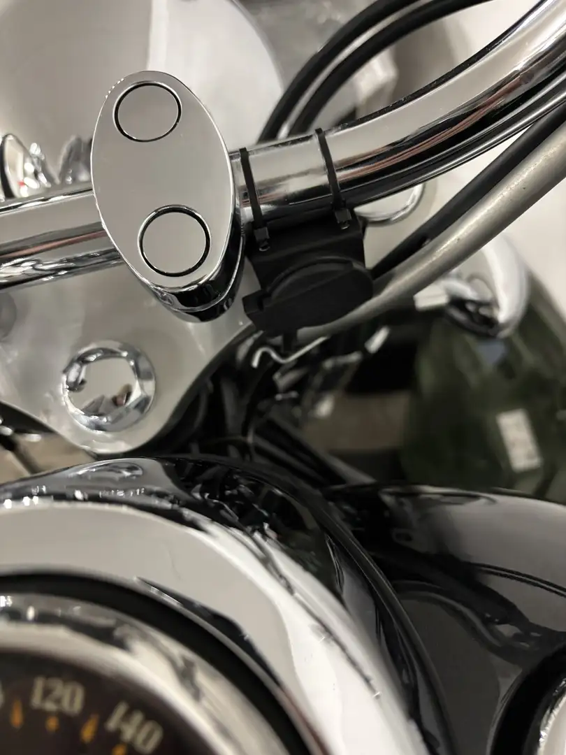 Kawasaki VN 800 Negro - 2