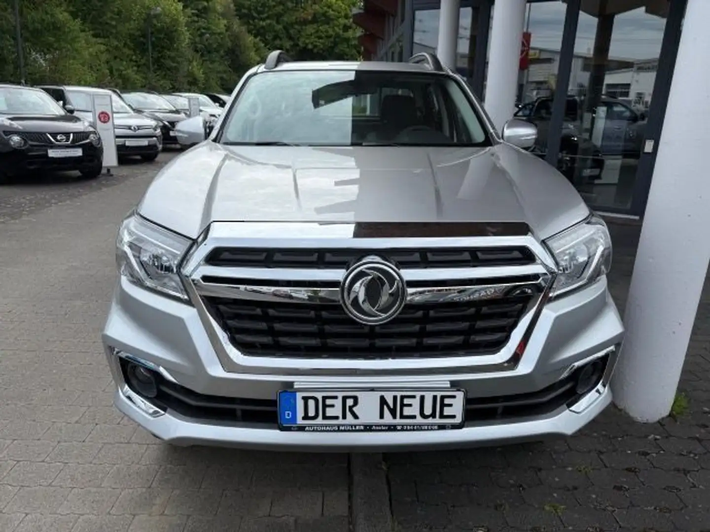 DFSK Pick Up 4x4 Diesel Nissan Navara Zilver - 2