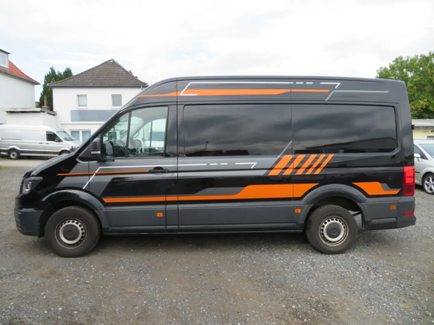 Volkswagen Crafter 35 2.0 TDI Kasten MR HD RWD Ahk Fahrass Noir - 2