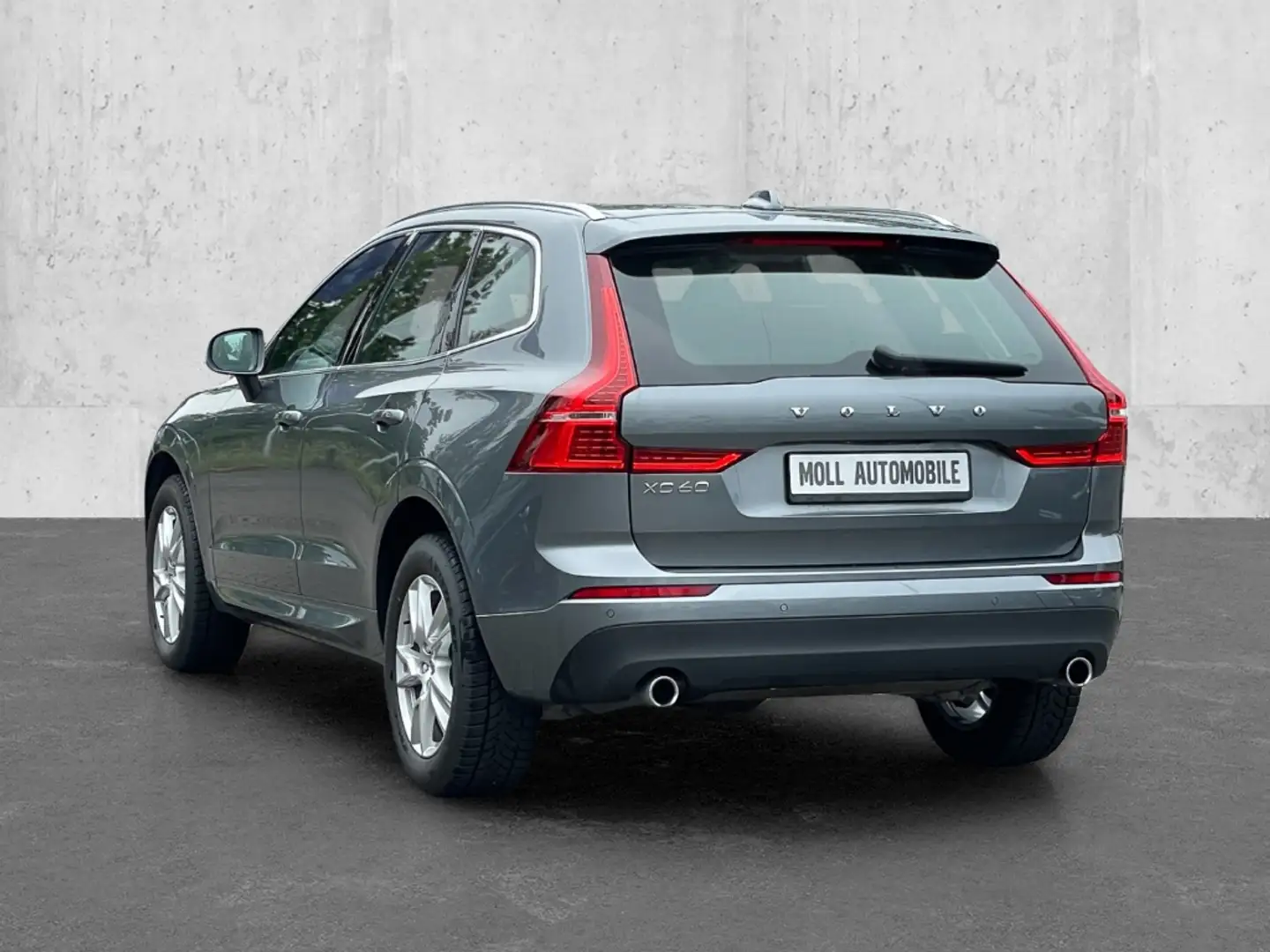 Volvo XC60 Momentum Pro 2WD D4 EU6d-T Navi Leder digitales Co Gris - 2