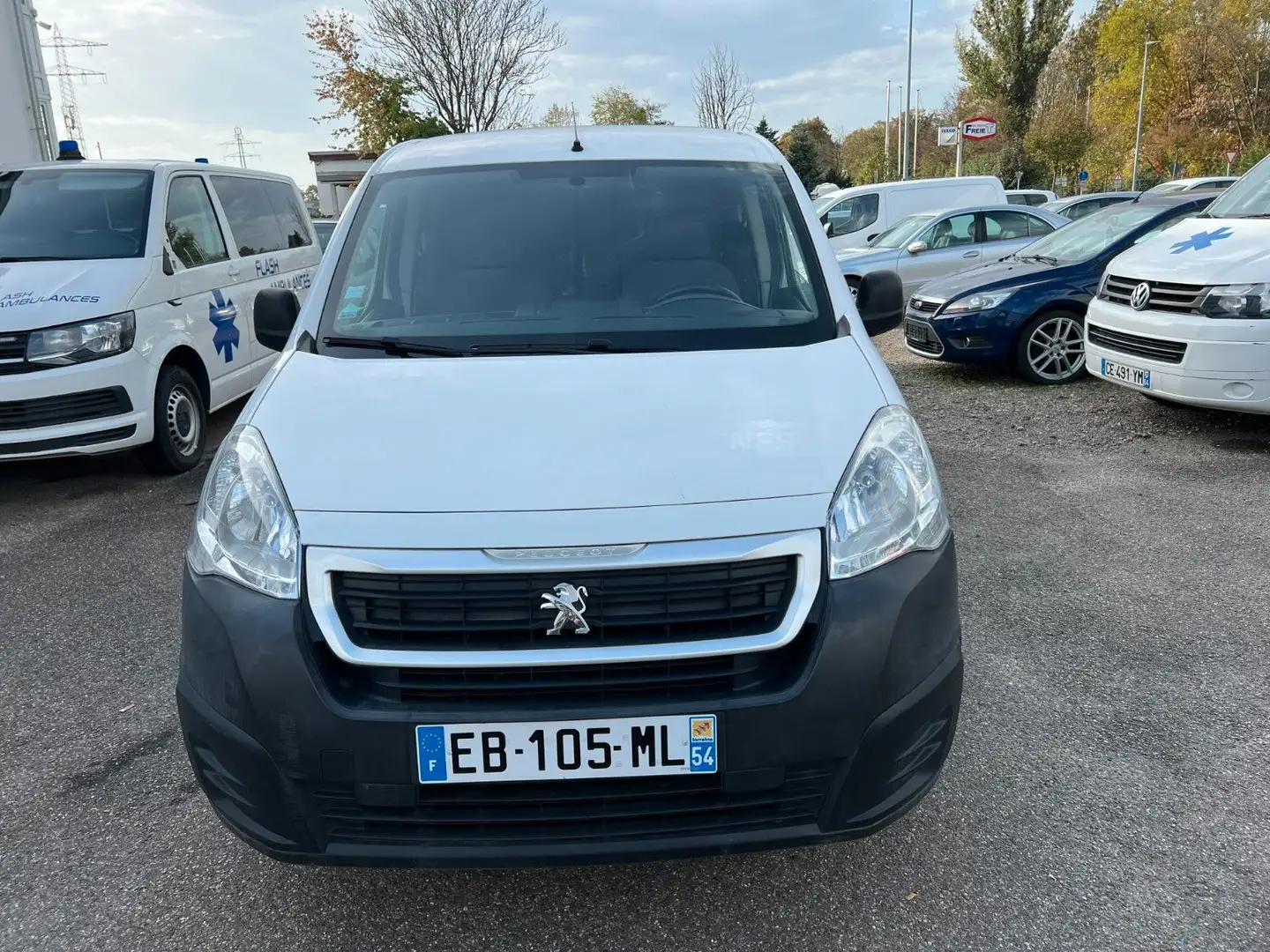Peugeot Partner Elektro Weiß - 2