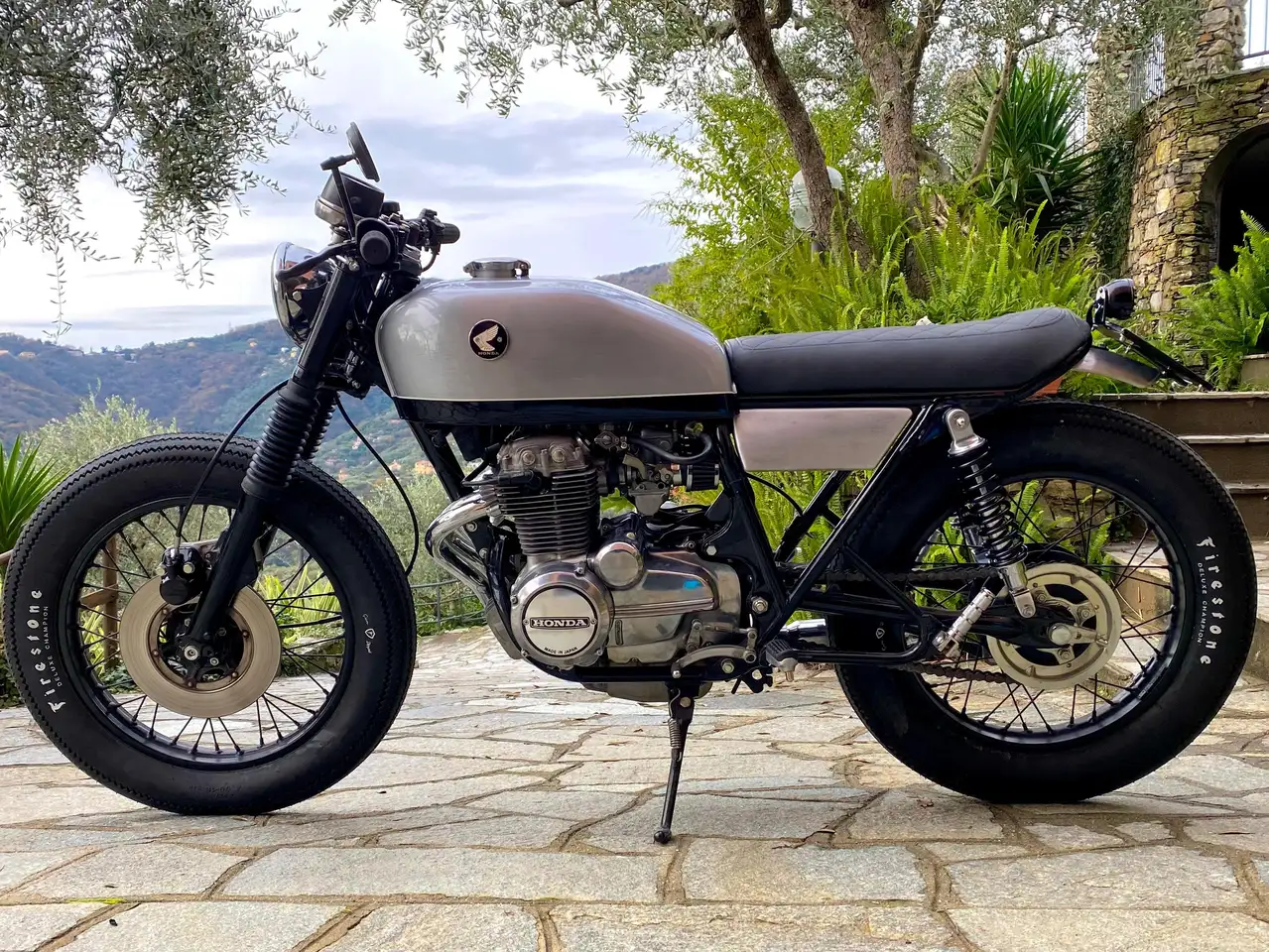 Honda CB 400