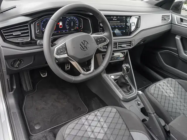 Volkswagen Taigo view 9
