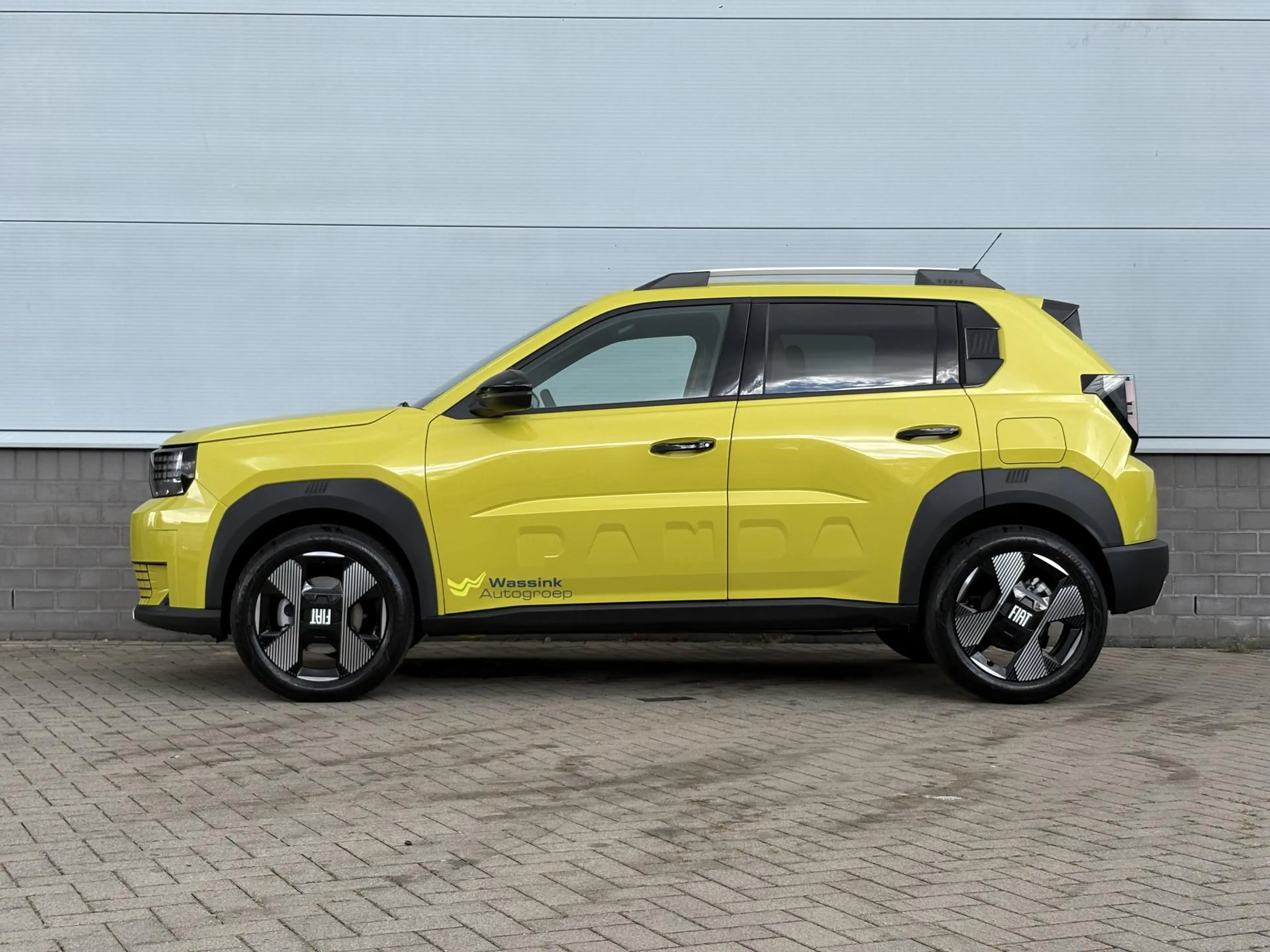 Fiat Grande Panda 1.2 Hybrid La Prima | Achteruitrijcamera | Apple C — photo 3