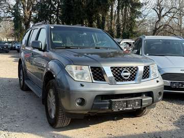 Pathfinder 2.5 dCi Aut. Premium