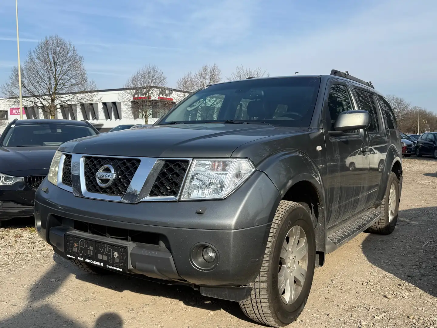 Nissan Pathfinder Pathfinder 2.5 dCi Aut. Premium Gris - 2