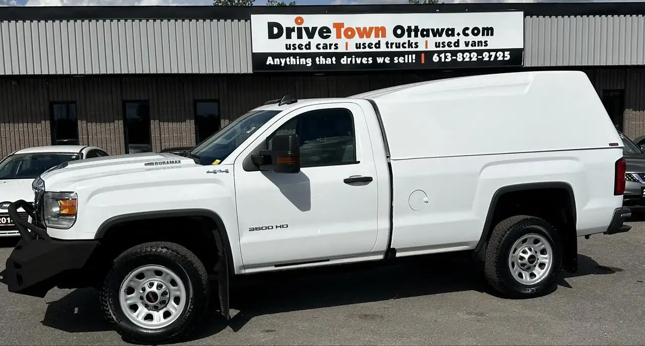 GMC Sierra 3500 снимка GMC Sierra 3500