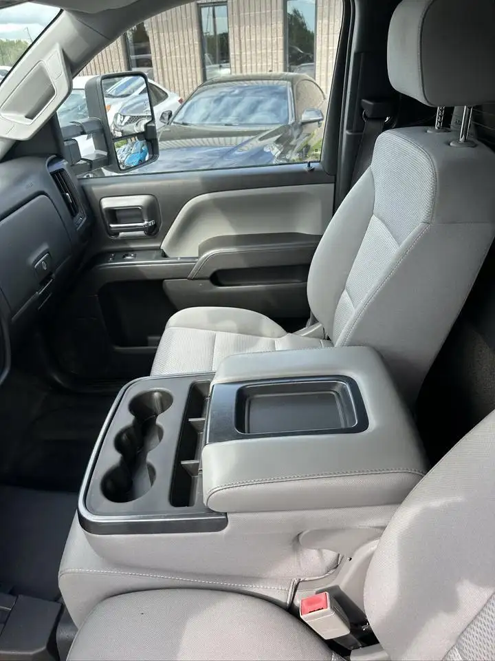 GMC Sierra 3500 снимка GMC Sierra 3500
