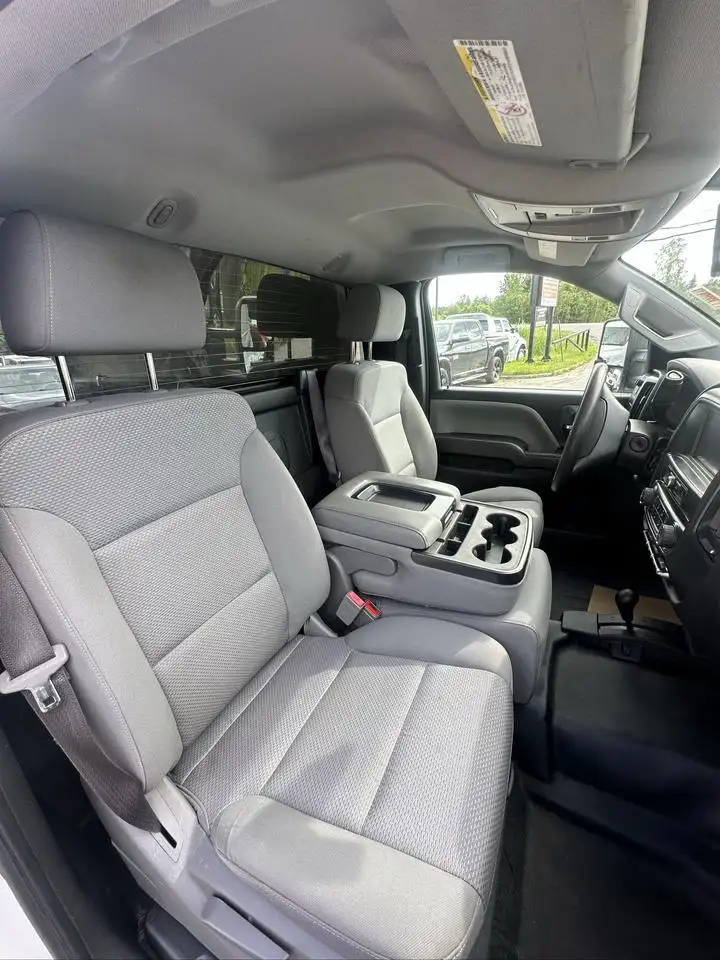 GMC Sierra 3500 снимка GMC Sierra 3500