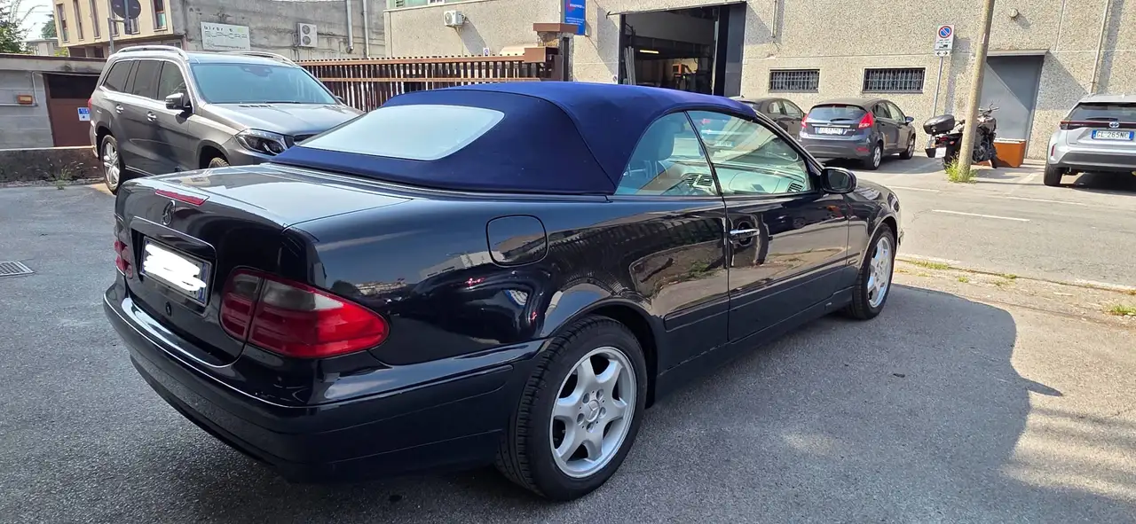 Mercedes-Benz CLK 320 CLK Cabriolet - A208 Cabrio Elegance, foto 4