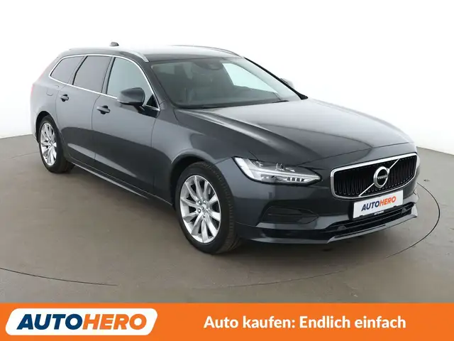 Volvo V90 view 8
